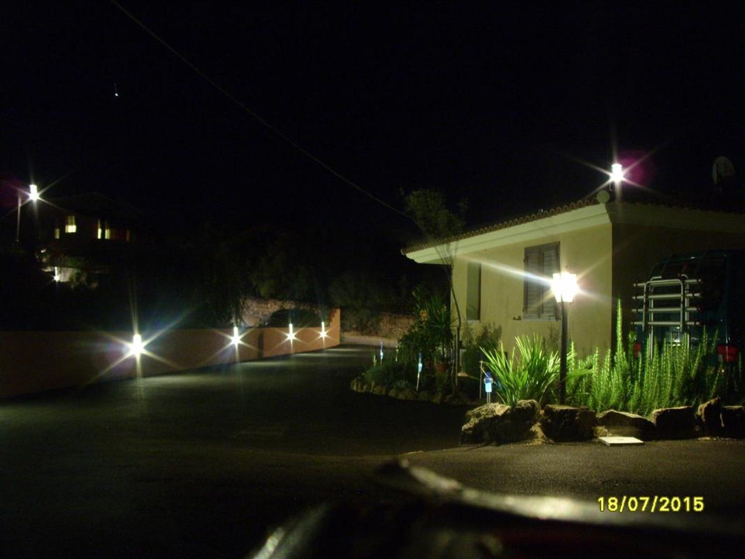 Casadelfaro Con Giardino A Pittulongu 600Metri Dalla Spiaggia Olbia Extérieur photo