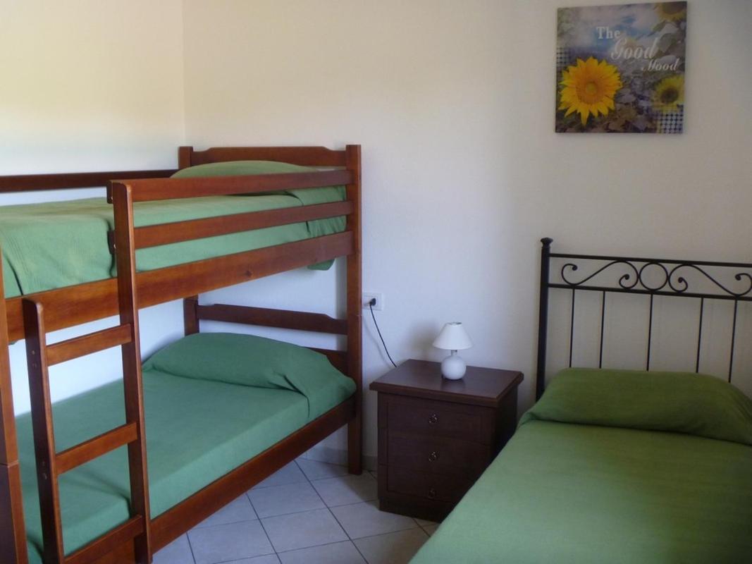 Casadelfaro Con Giardino A Pittulongu 600Metri Dalla Spiaggia Olbia Extérieur photo
